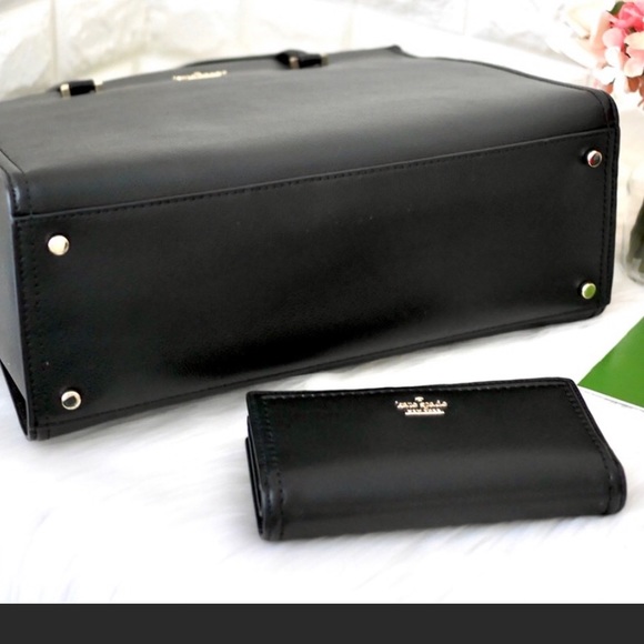 🎁LOWEST EVER! Kate Spade Geraldine Set - Picture 8 of 8